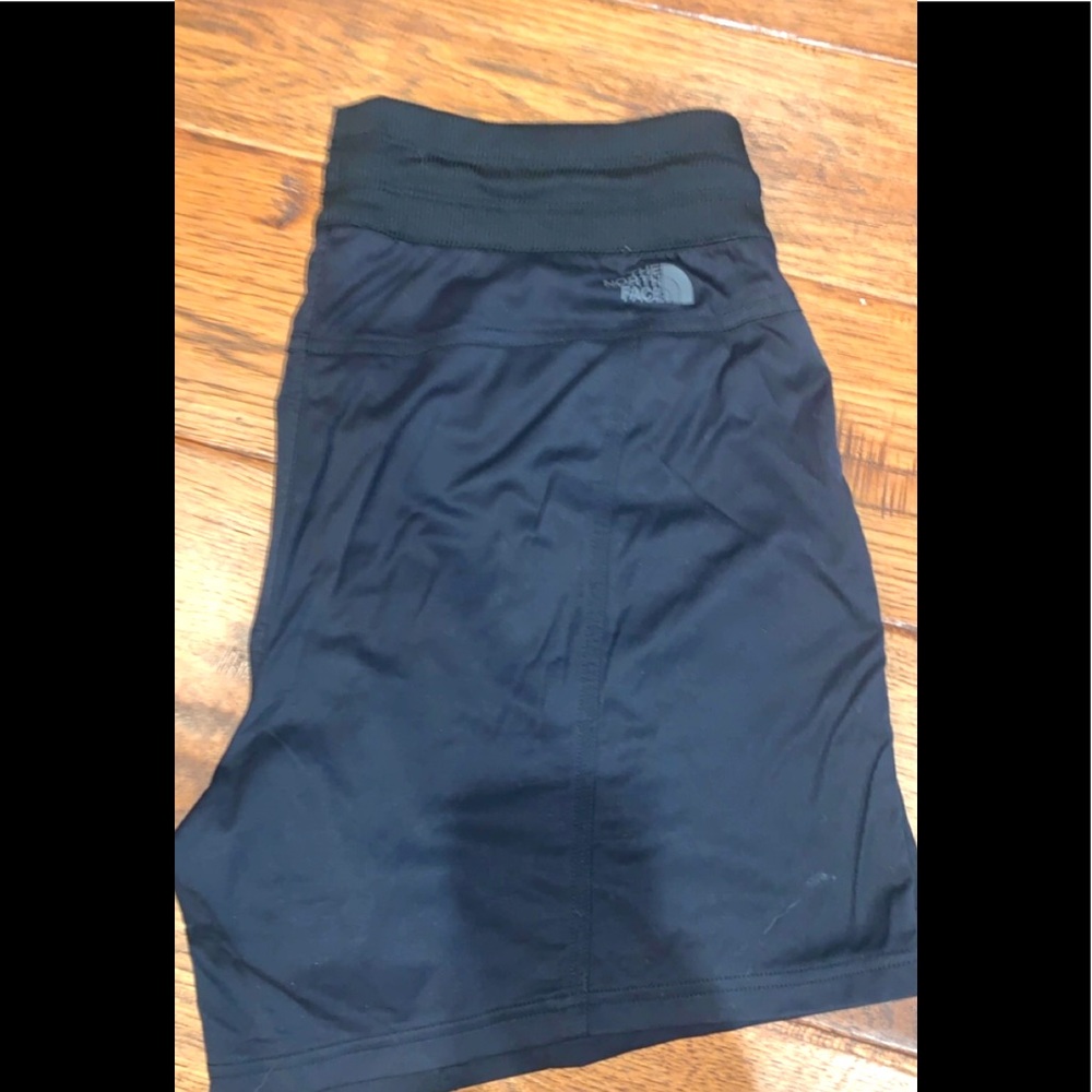 North Face ladies shorts. Size large